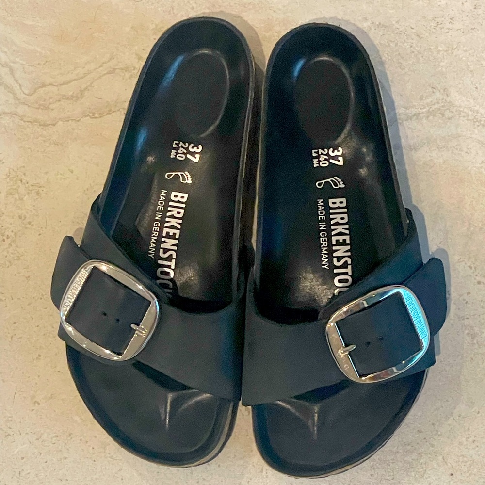 Birkenstock Madrid Big Buckle Oiled Leather Black Sandals, Size 37